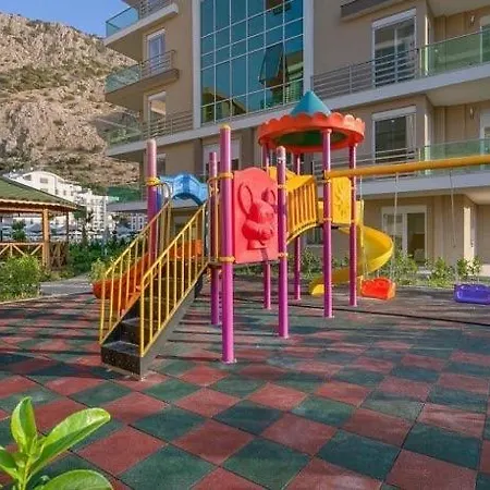 30 Minutes' Walk To The Beach, 1+1 Residence, Antalya, Konyaaltı Daire *