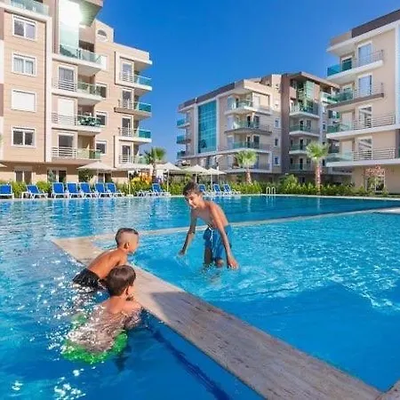 30 Minutes' Walk To The Beach, 1+1 Residence, Antalya, Konyaaltı Daire Antalya
