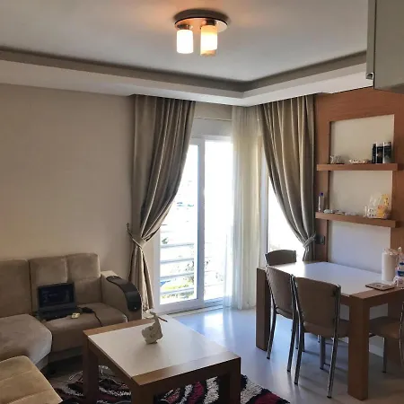 30 Minutes' Walk To The Beach, 1+1 Residence, Antalya, Konyaaltı Daire